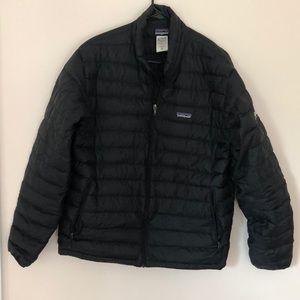 Patagonia Black Men’s Down Coat M